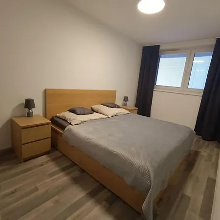 Daire Apartman Peter Bratislava